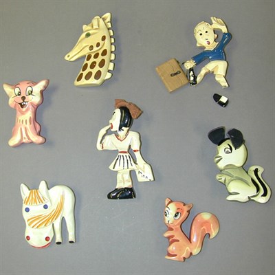 Lot 582 - Group of Five Bakelite and Molded Plastic...