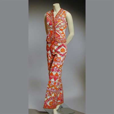 Lot 604 - Pucci Sequined Velveteen Pants Ensemble...