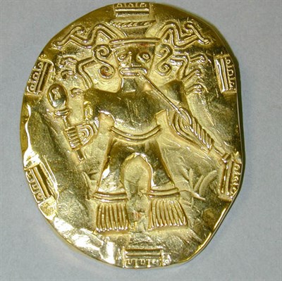 Lot 173 - Colombian Style Pin/Pendant 18 kt. yellow gold,...