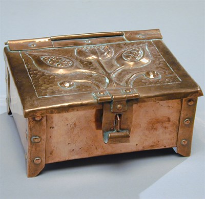 Lot 102 - John Pearson Copper Box The lid with stylized...