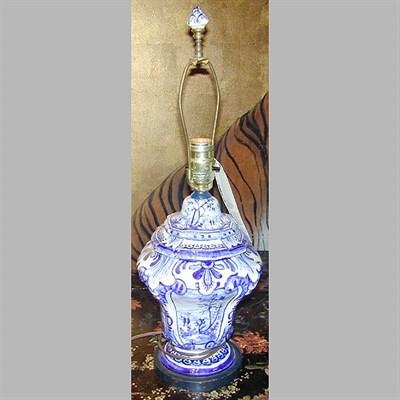 Lot 729 - Blue and White Pottery Lamp