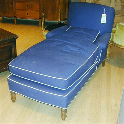 Lot 186 - Upholstered Chaise Lounge