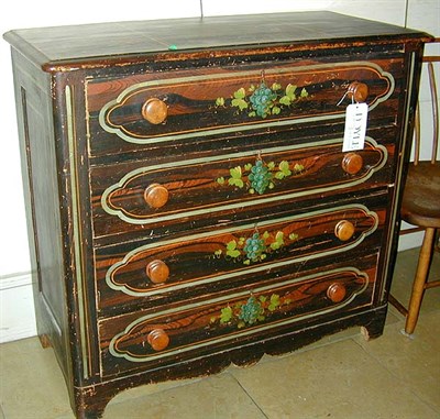 Lot 164 - Cottage Grain Painted Chest of Drawers