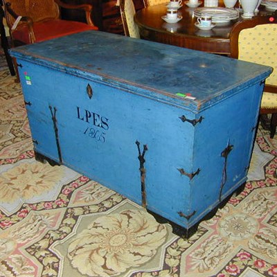 Lot 470 - Provincial Painted Blanket Chest