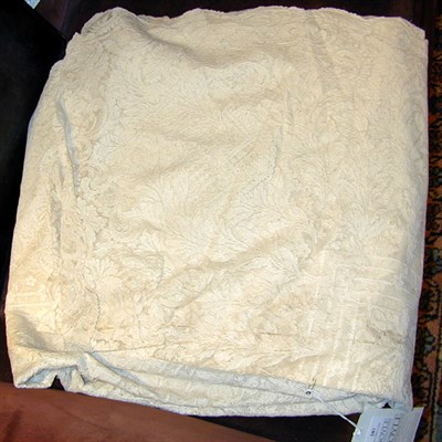 Lot 283 - Westward Ho Lace Tablecloth Early 20th century...