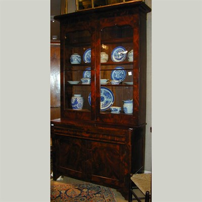 Lot 206 - Classical Mahogany Bookcase The molded cornice...