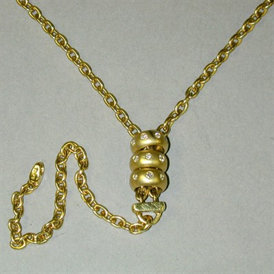 Lot 262 - Gold and Diamond Necklace 18 kt. yellow gold,...