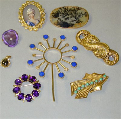 Lot 166 - Eight Assorted Pins and Pendants 18 kt. and 14...