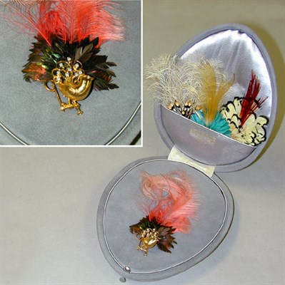 Lot 252 - Gold and Diamond Peacock Pin 18 kt. yellow...