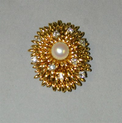 Lot 256 - Cultured Pearl and Diamond Flower Pin 18 kt....