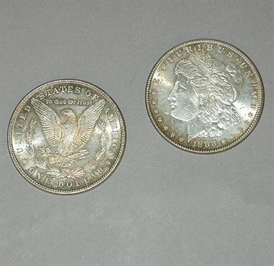 Lot 6 - Eleven Morgan dollars All 1888-O, VF to...