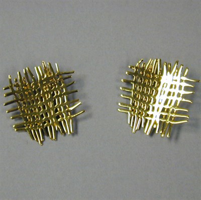 Lot 31 - Pair of Gold Earclips 18 and 14 kt. yellow...