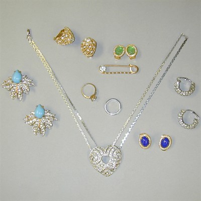 Lot 25 - Lot of Assorted Rhinestone and Glass Jewelry...