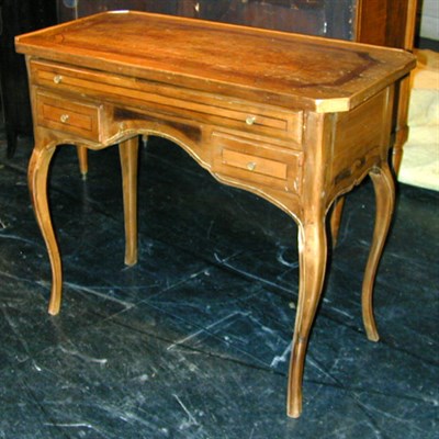 Lot 121 - Provincial Italian Rococo Style Walnut...