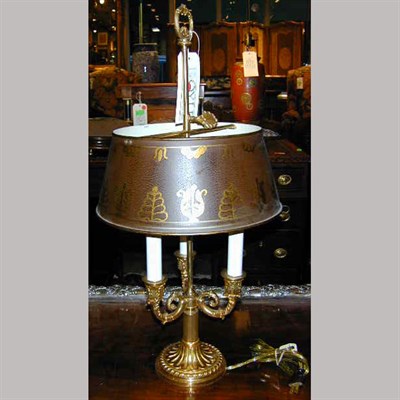 Lot 518 - Louis XVI Style Gilt-Bronze Bouillotte Lamp
