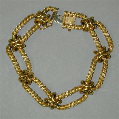 Lot 107 - Gold Flexible Bracelet 18 kt. yellow gold,...