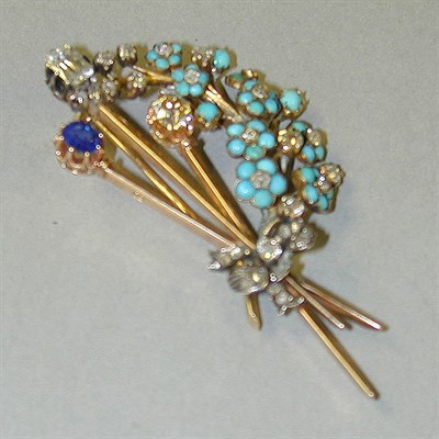 Lot 304 - Antique Flower Pin 14 kt. yellow gold,...