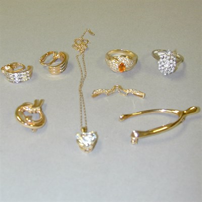 Lot 151 - Group of Assorted Gold Jewelry Yellow gold,...