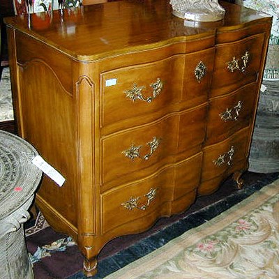 Lot 694 - Louis XV Style Fruitwood Commode