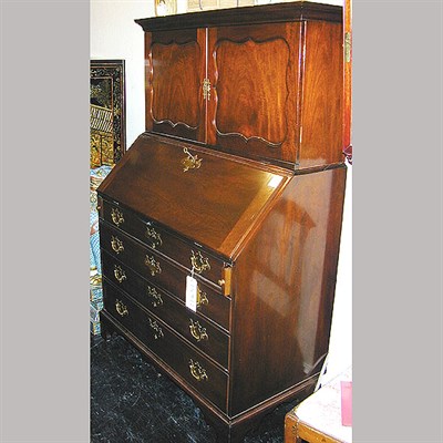 Lot 711 - Georgian Style Mahogany Secretary Bookcase