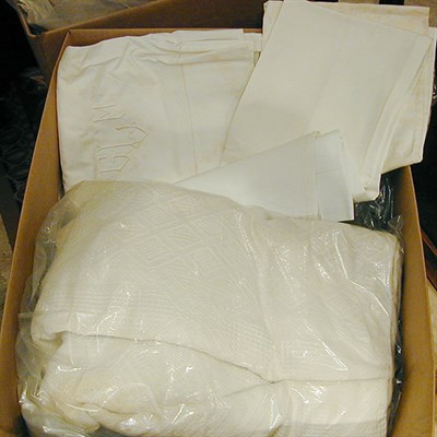 Lot 370 - Group of Fabrics