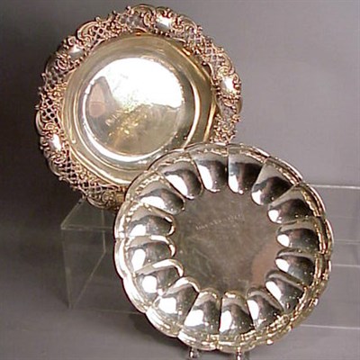 Lot 479 - Two Sterling Silver Bowls Total approximately...