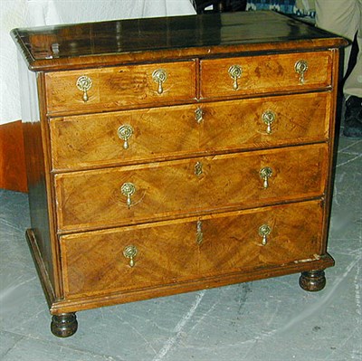 Lot 194 - William and Mary Walnut Chest of Drawers The...