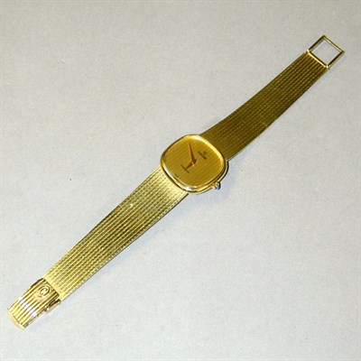Lot 195 - Lady's Gold Wristwatch 14 kt. yellow gold, the...