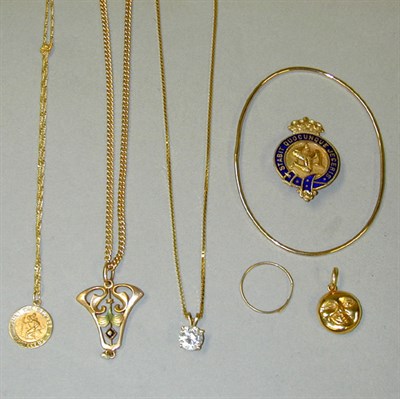 Lot 273 - Group of Assorted Gold Items Yellow gold,...