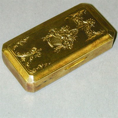 Lot 204 - Gold Snuff Box 14 kt. yellow gold, having...