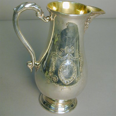 Lot 718 - Irish Silver Gilt Ewer Total approximately 23...