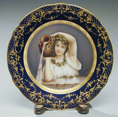 Lot 467 - Vienna Porcelain Plate Depicting a classical...