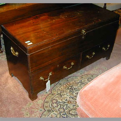 Lot 129 - George III Style Mahogany Blanket Chest