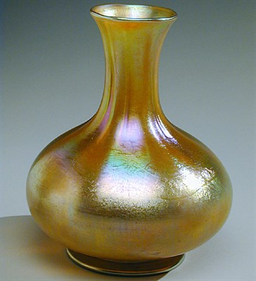 Lot 146 - Tiffany Favrile Glass Vase Of globular form,...