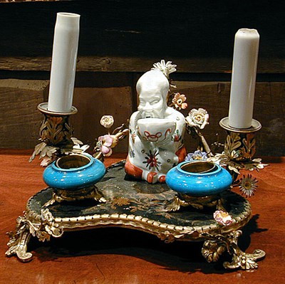 Lot 367 - Louis XV Style Gilt-Bronze and Porcelain...