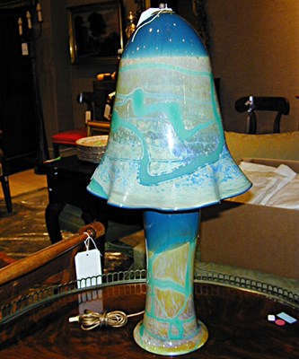 Lot 487 - Art Glass Lamp