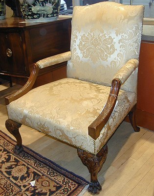 Lot 527 - Georgian Style Upholstered Mahogany Library Chair