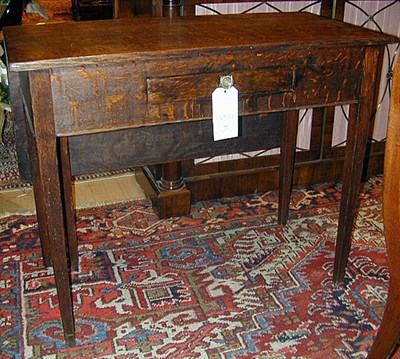 Lot 136 - Georgian Style Oak Drop-Leaf Table