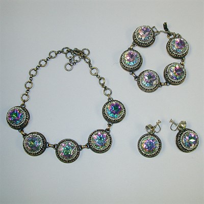 Lot 366 - Schiaparelli Aurora Borealis Suite 1950s...