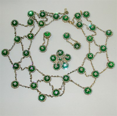 Lot 343 - Miriam Haskell Green Cabochon Suite American,...