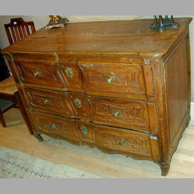Lot 447 - Provincial Louis XV Style Oak Commode