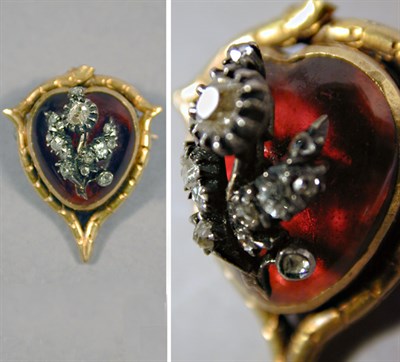 Lot 189 - Antique Diamond and Garnet Pin The...