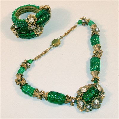 Lot 385 - Miriam Haskell Green Pate de Verre Set...