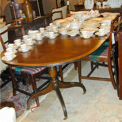 Lot 327 - Georgian Style Double-Pedestal Mahogany Dining...