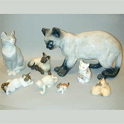 Lot 266 - Group of Eight Ceramic Cats