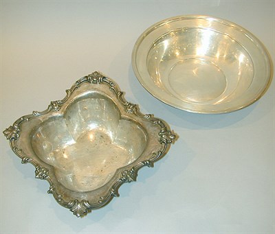 Lot 362 - Two Sterling Silver Bowls Total approximately...