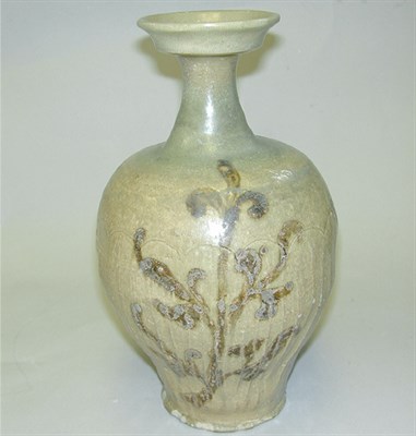 Lot 124 - Korean Painted Celadon Bottle Vase 13th/14th...