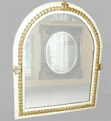 Lot 532 - Neoclassical Style Painted and Parcel Gilt...