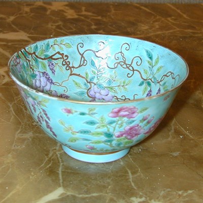 Lot 143 - Pair of Imperial Chinese Porcelain Da Ya Chai...