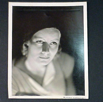 Lot 108 - GARBO, GRETA Collection of approximately 650...